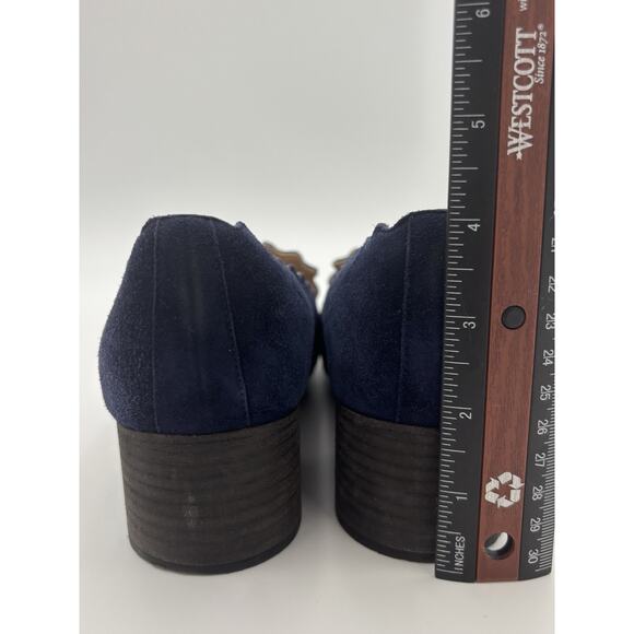 Chloé Suede Scalloped Loafers Navy Blue Suede Pumps Size 39.5 / 9.5 Block Heel - Picture 6 of 16
